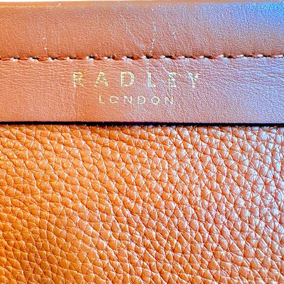 Radley London Leather Crossbody Bag - Soft Caramel Brown Pebbled Leather - Sz M - Picture 6 of 14